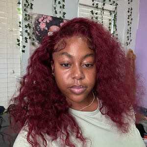 Meet your Posher, Jamayia-lynn
